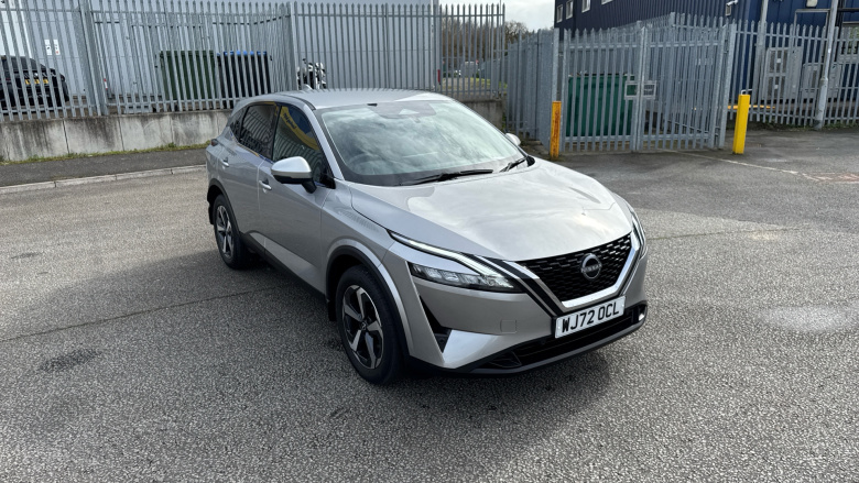 Nissan Qashqai 1.3 DiG-T MH N-Connecta 5dr Petrol Hatchback